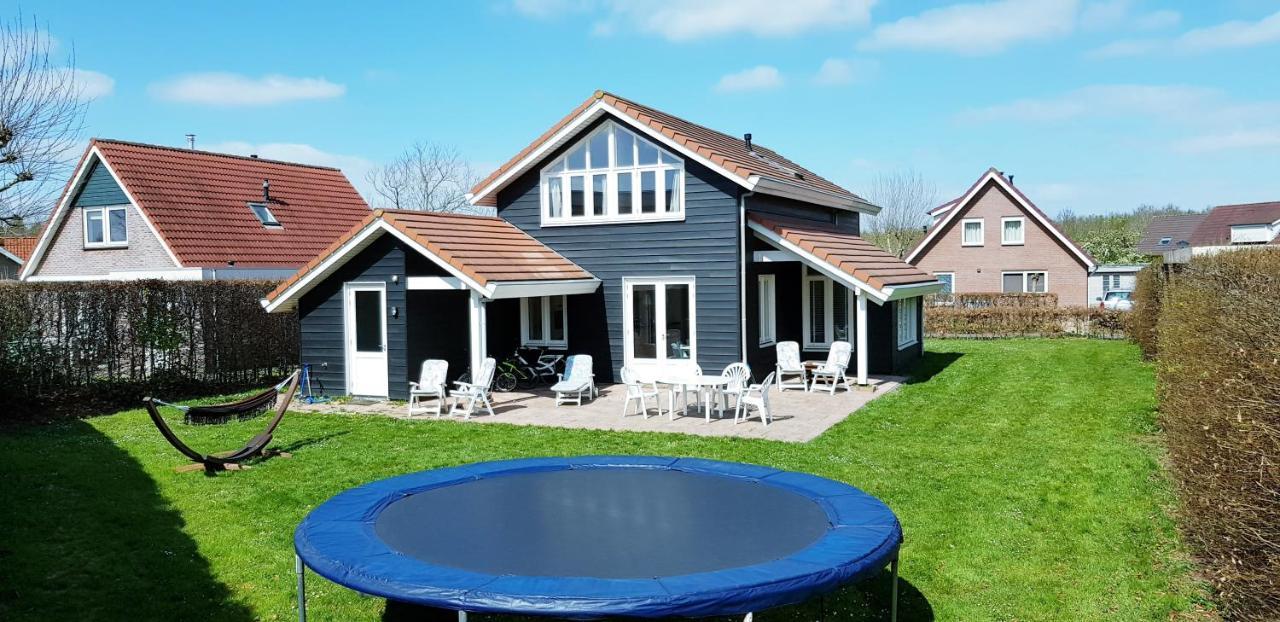 The Black House - Luxurious Holiday Villa Zeewolde Exteriör bild