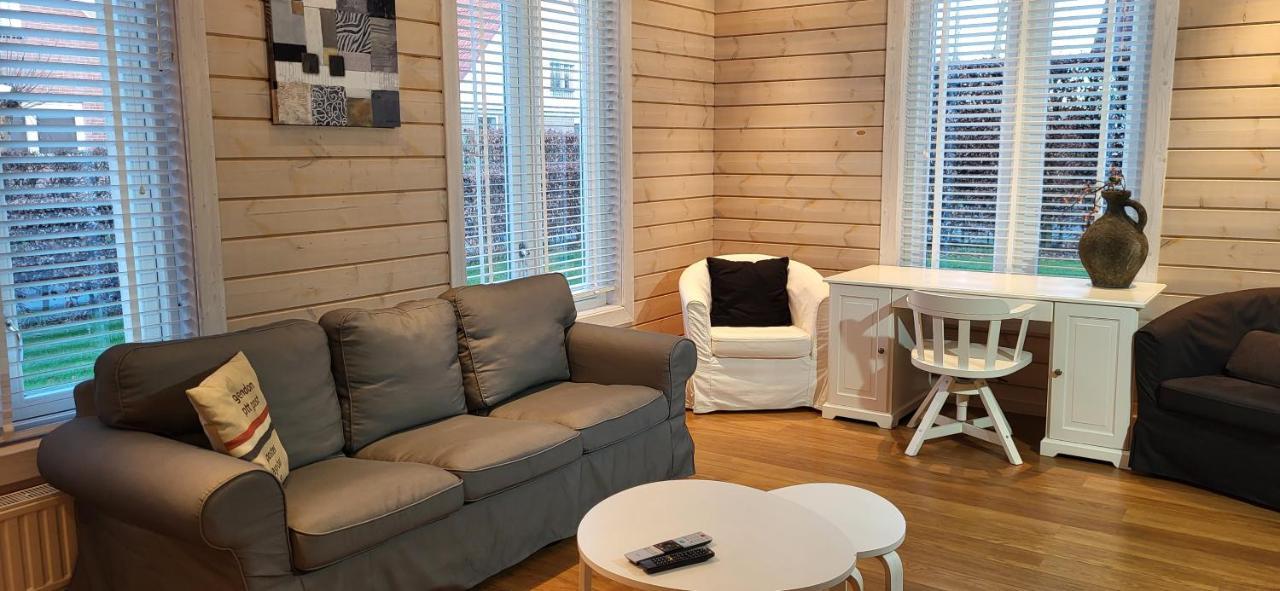 The Black House - Luxurious Holiday Villa Zeewolde Exteriör bild